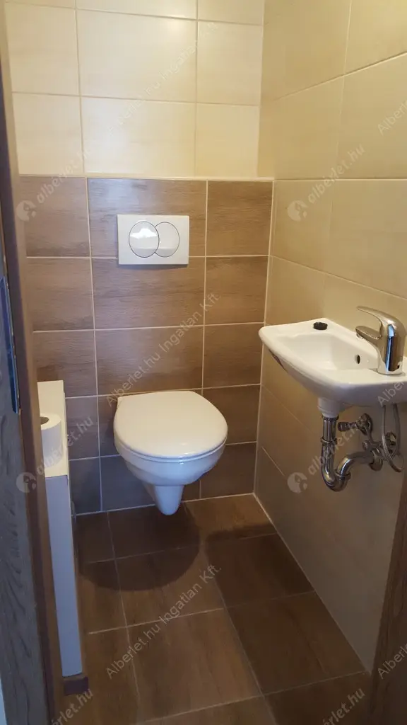Kiadó albérlet 285000 Ft/hó áron: Budapest, XIII. kerület  Jász utca. Mérete: 44 nm, 2 szobás | Alberlet.hu - 6631451