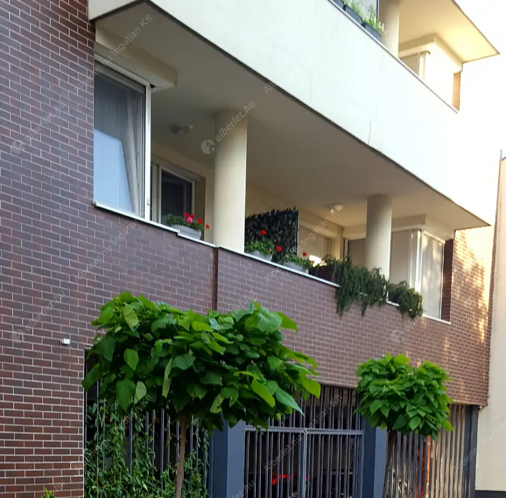 Kiadó albérlet 285000 Ft/hó áron: Budapest, XIII. kerület  Jász utca. Mérete: 44 nm, 2 szobás | Alberlet.hu - 6631454