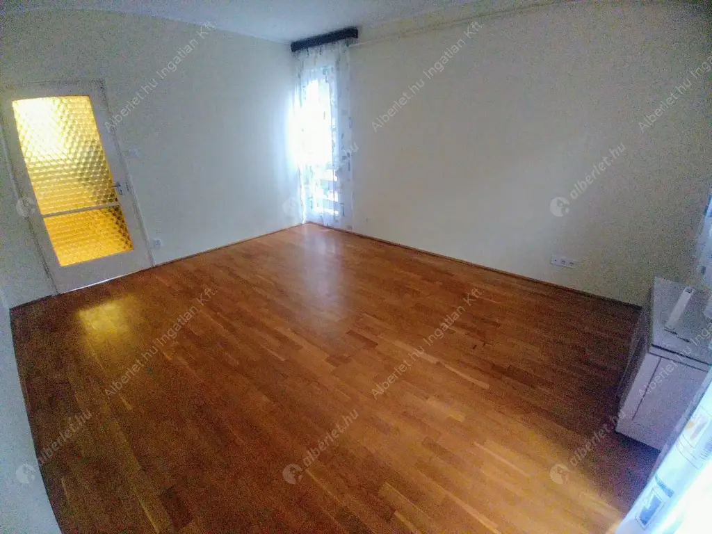 Kiadó albérlet 180000 Ft/hó áron: Budapest, XIII. kerület  Jász utca. Mérete: 45 nm, 1 szobás | Alberlet.hu - 6579561