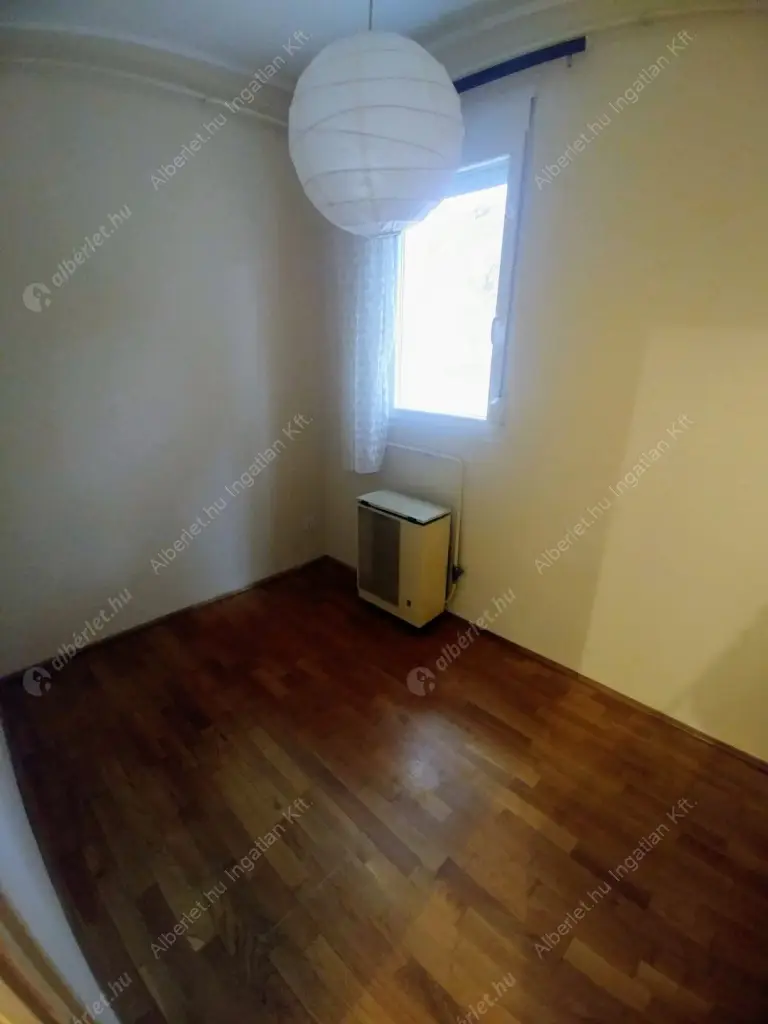 Kiadó albérlet 180000 Ft/hó áron: Budapest, XIII. kerület  Jász utca. Mérete: 45 nm, 1 szobás | Alberlet.hu - 6579577
