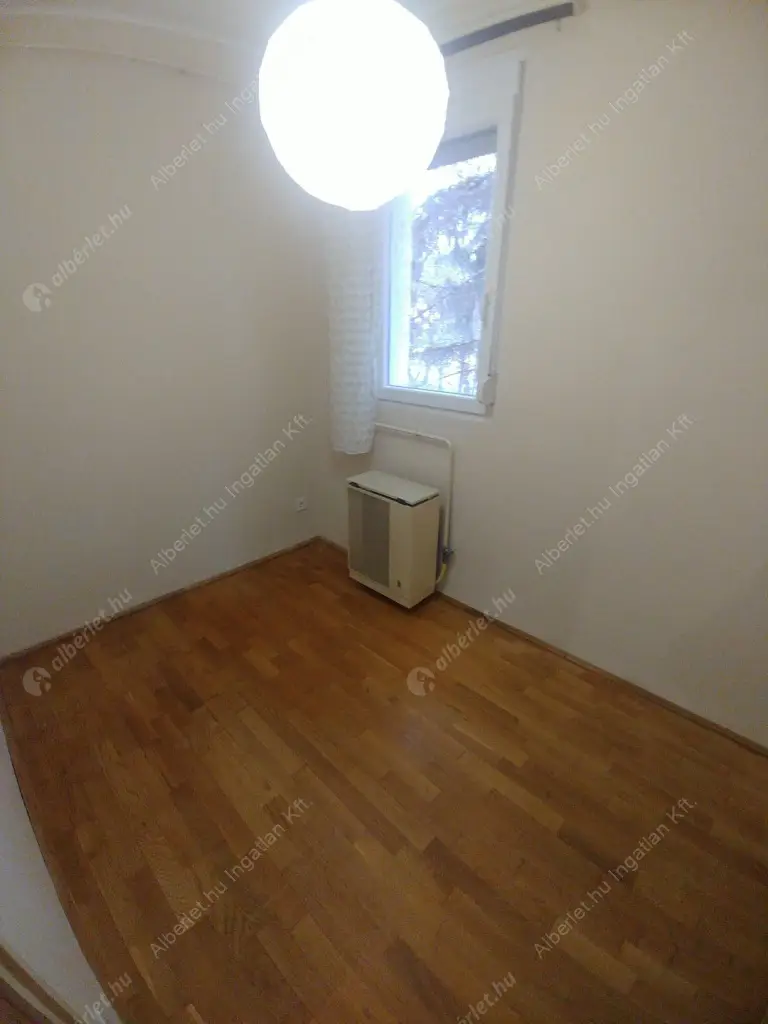 Kiadó albérlet 180000 Ft/hó áron: Budapest, XIII. kerület  Jász utca. Mérete: 45 nm, 1 szobás | Alberlet.hu - 6579578
