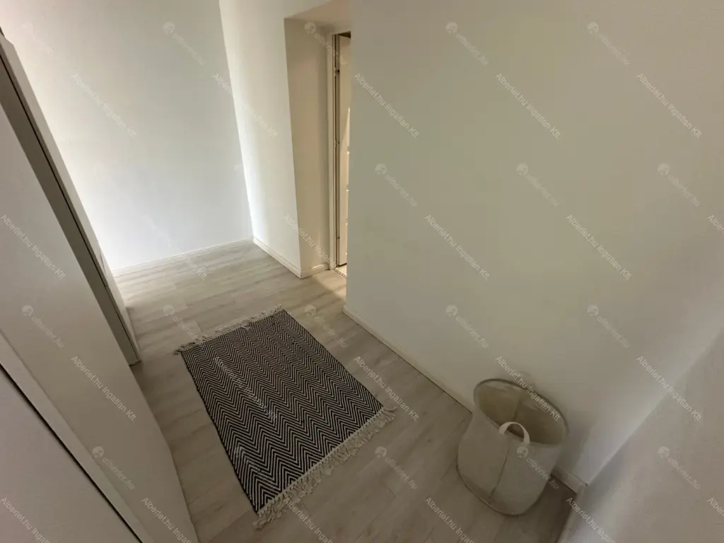 Kiadó albérlet 420000 Ft/hó áron: Budapest, XIII. kerület  Jászai Mari tér. Mérete: 67 nm, 2 szobás | Alberlet.hu - 6690838