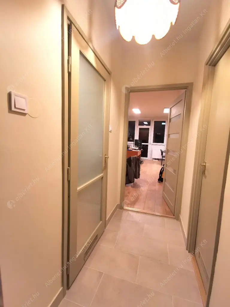 Kiadó albérlet 270000 Ft/hó áron: Budapest, XIII. kerület  Kádár utca. Mérete: 53 nm, 1 szobás | Alberlet.hu - 6628842