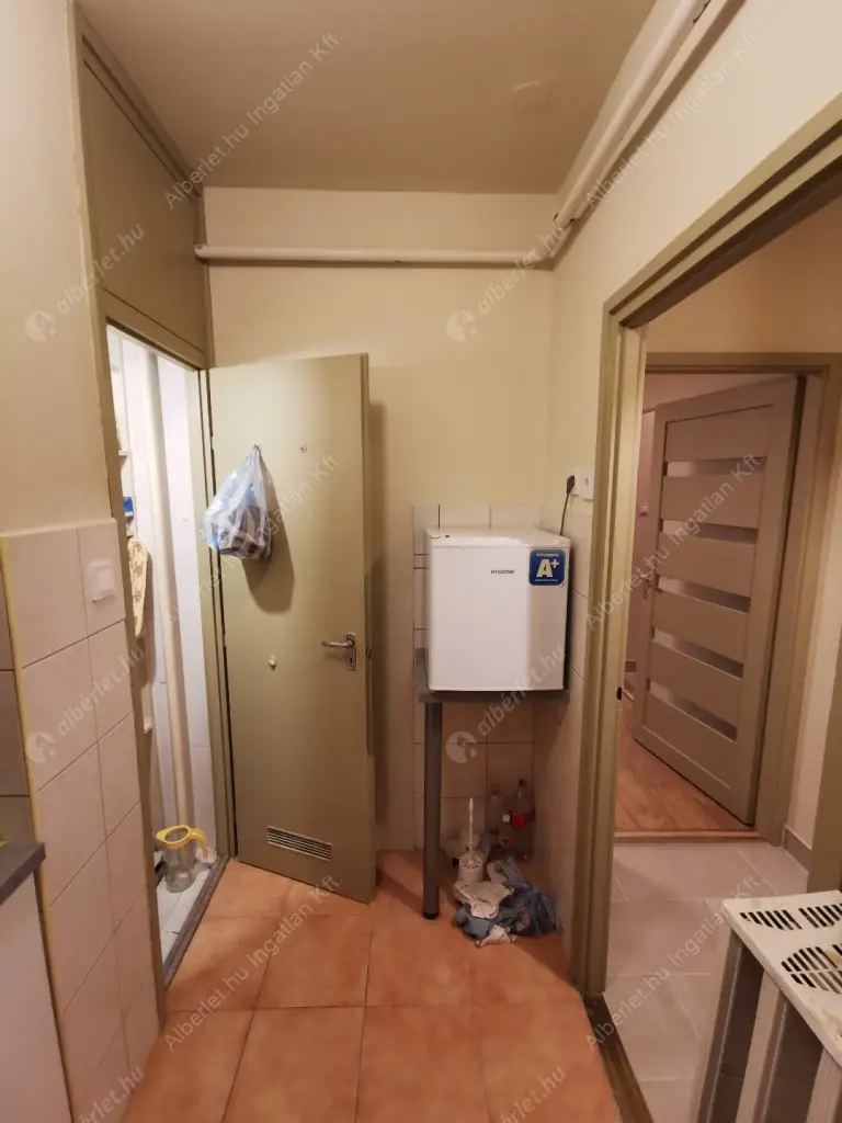 Kiadó albérlet 270000 Ft/hó áron: Budapest, XIII. kerület  Kádár utca. Mérete: 53 nm, 1 szobás | Alberlet.hu - 6628846