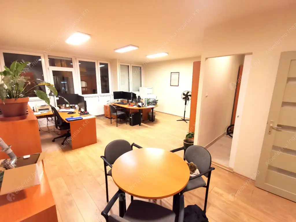 Kiadó albérlet 270000 Ft/hó áron: Budapest, XIII. kerület  Kádár utca. Mérete: 53 nm, 1 szobás | Alberlet.hu - 6628848