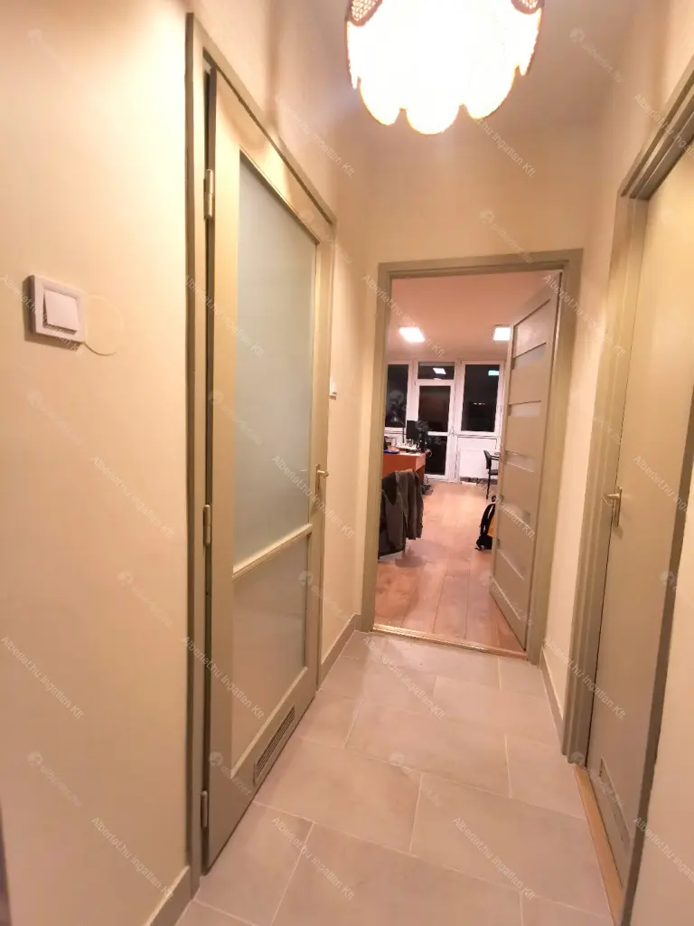 Kiadó albérlet 270000 Ft/hó áron: Budapest, XIII. kerület  Kádár utca. Mérete: 53 nm, 1 szobás | Alberlet.hu - 6642676