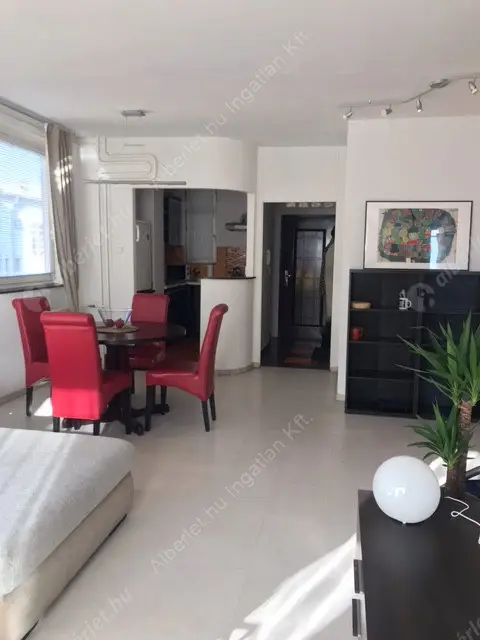 Kiadó albérlet 270000 Ft/hó áron: Budapest, XIII. kerület  Kádár utca. Mérete: 53 nm, 1 szobás | Alberlet.hu - 6624328