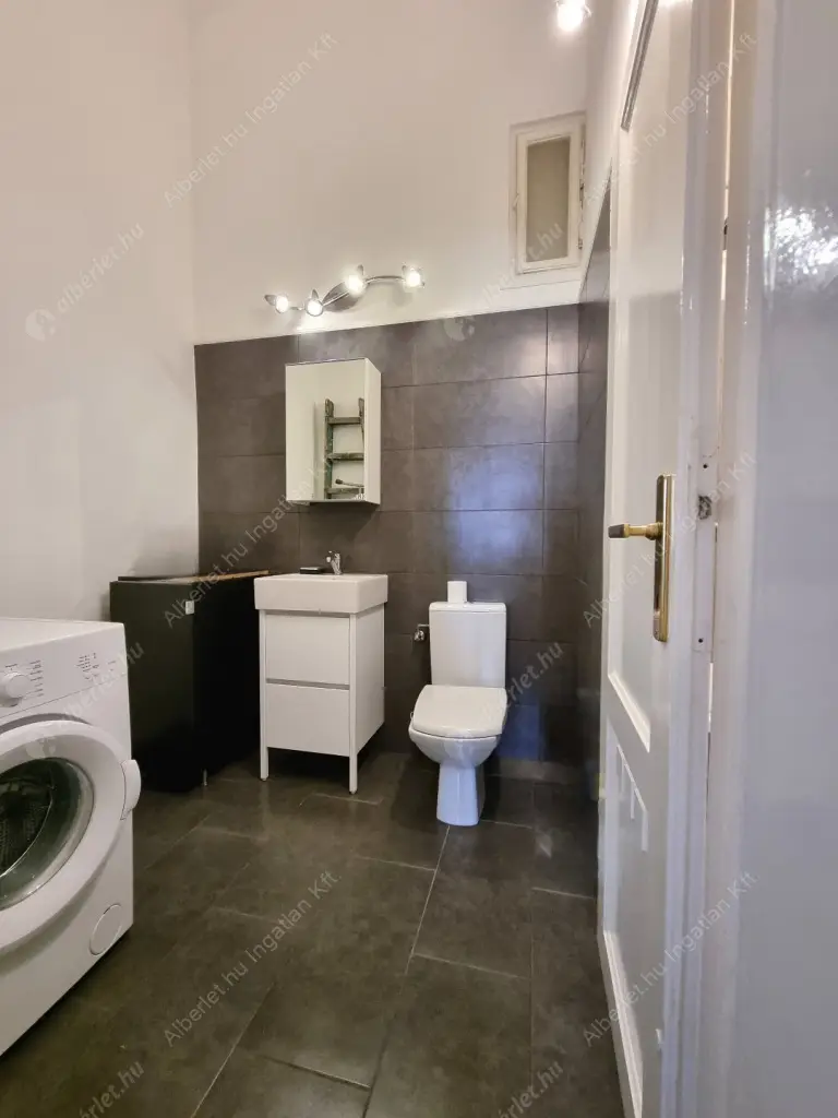 Kiadó albérlet 279000 Ft/hó áron: Budapest, XIII. kerület  Kádár utca. Mérete: 70 nm, 2 szobás | Alberlet.hu - 6634397