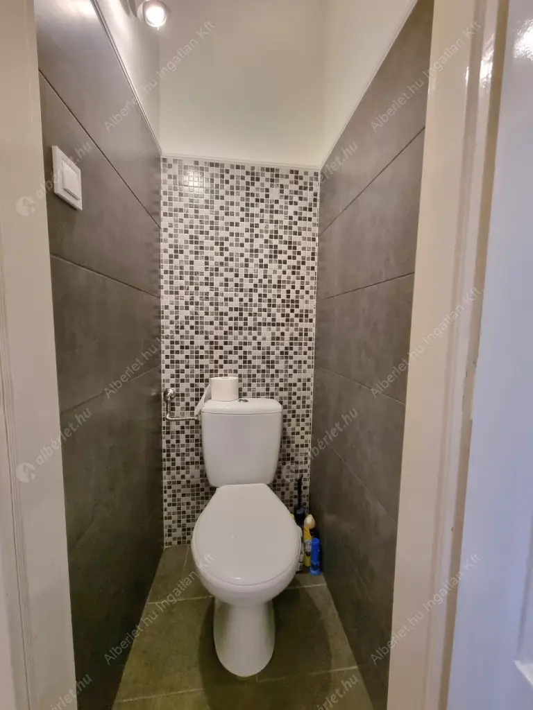 Kiadó albérlet 279000 Ft/hó áron: Budapest, XIII. kerület  Kádár utca. Mérete: 70 nm, 2 szobás | Alberlet.hu - 6634398