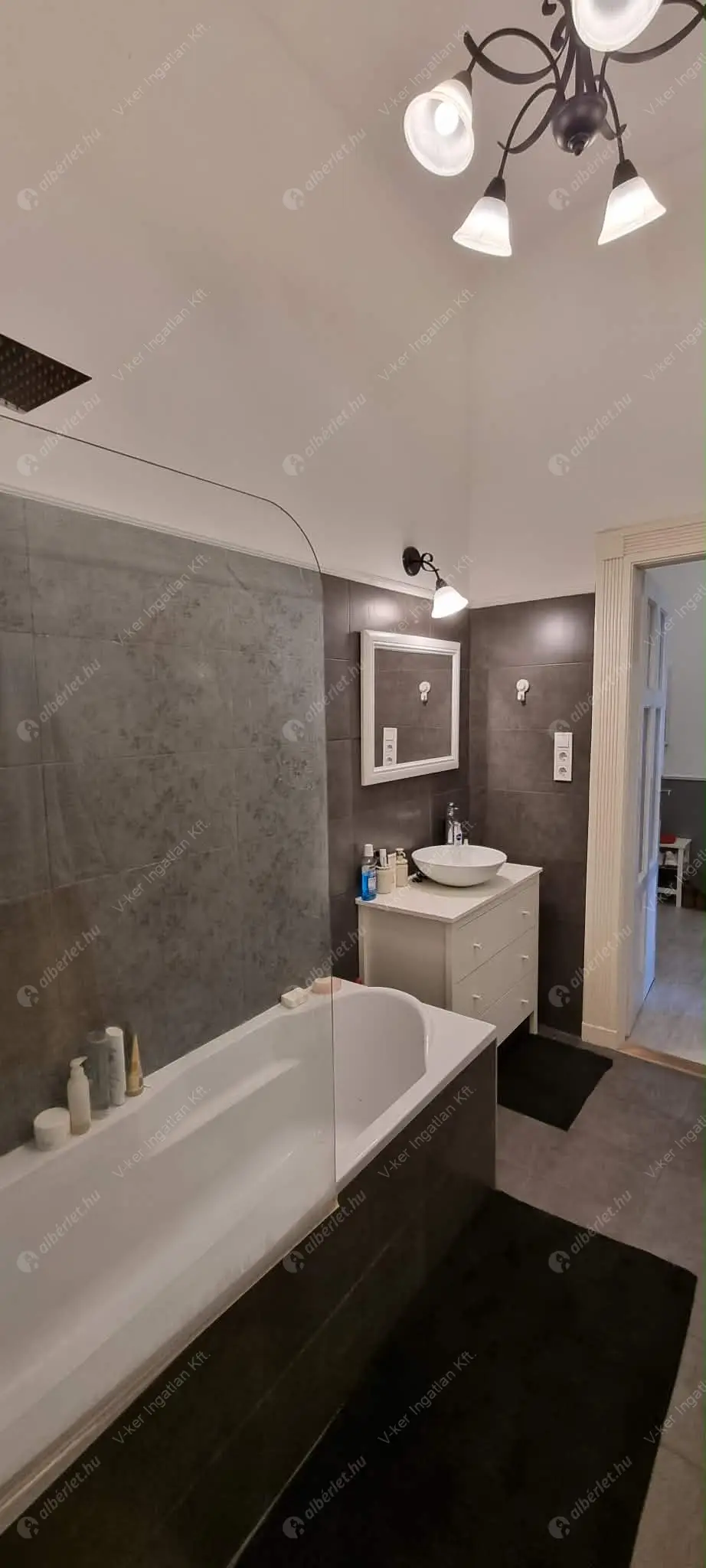 Kiadó albérlet 290000 Ft/hó áron: Budapest, XIII. kerület  Kádár utca. Mérete: 70 nm, 2 szobás | Alberlet.hu - 6639739