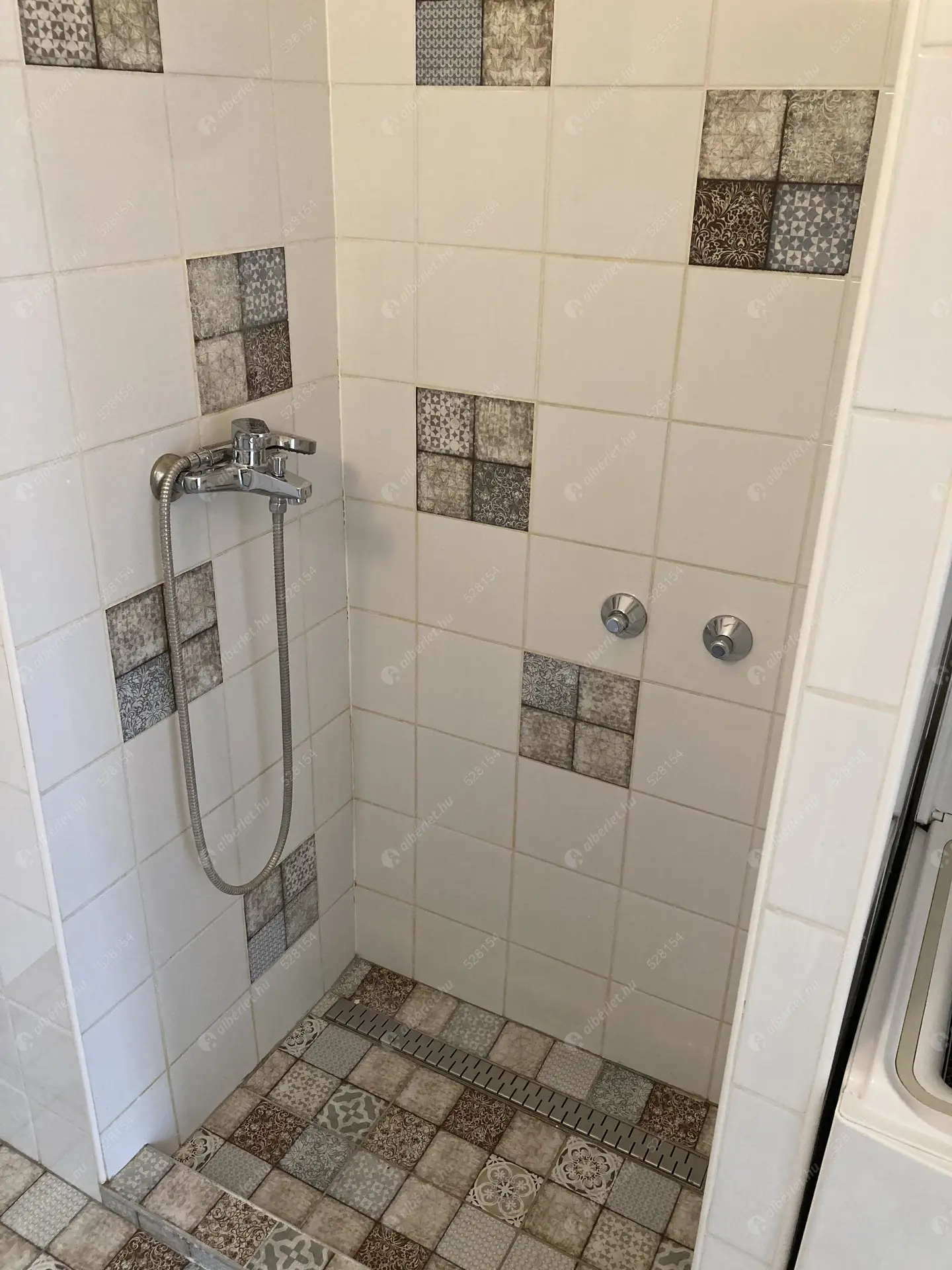 Kiadó albérlet 200000 Ft/hó áron: Budapest, XIII. kerület  Karikás Frigyes utca. Mérete: 46 nm, 1 szobás | Alberlet.hu - 5985810