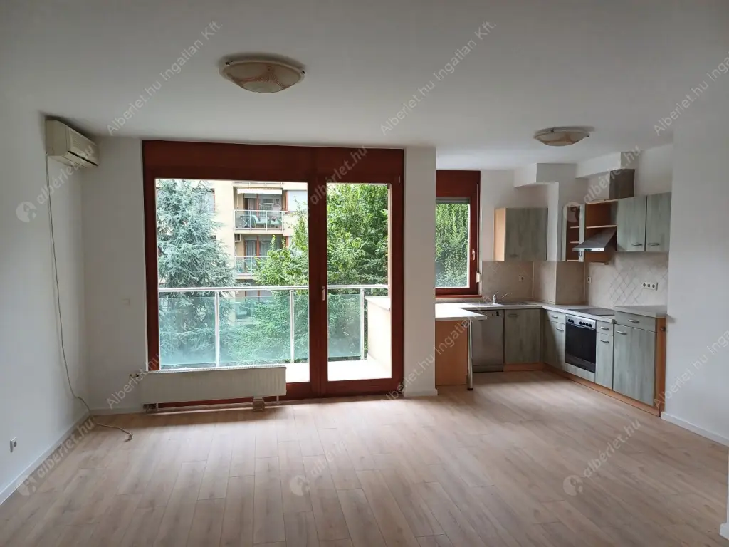 Kiadó albérlet 600000 Ft/hó áron: Budapest, XIII. kerület  Kárpát utca. Mérete: 108 nm, 4 szobás | Alberlet.hu - 6571676