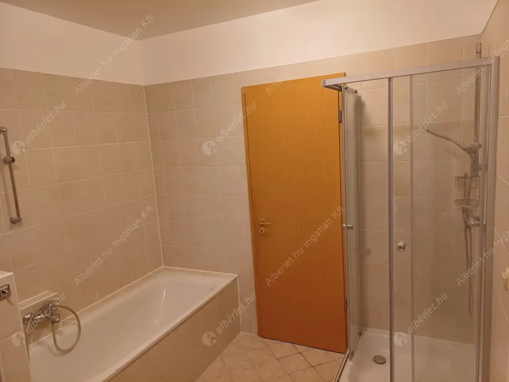 Kiadó albérlet 600000 Ft/hó áron: Budapest, XIII. kerület  Kárpát utca. Mérete: 108 nm, 4 szobás | Alberlet.hu - 6571686