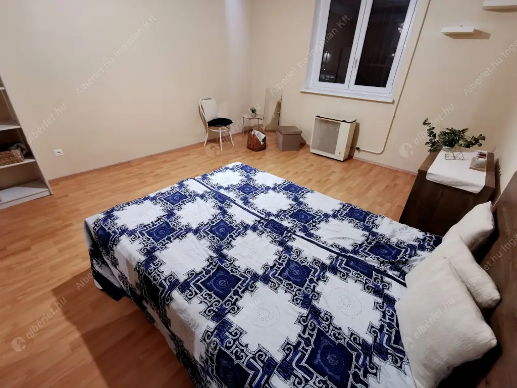 Kiadó albérlet 180000 Ft/hó áron: Budapest, XIII. kerület  Kárpát utca. Mérete: 35 nm, 1 szobás | Alberlet.hu - 6579758