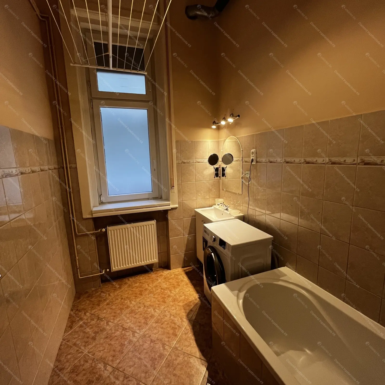 Kiadó albérlet 240000 Ft/hó áron: Budapest, XIII. kerület  Kárpát utca. Mérete: 54 nm, 2 szobás | Alberlet.hu - 6189029