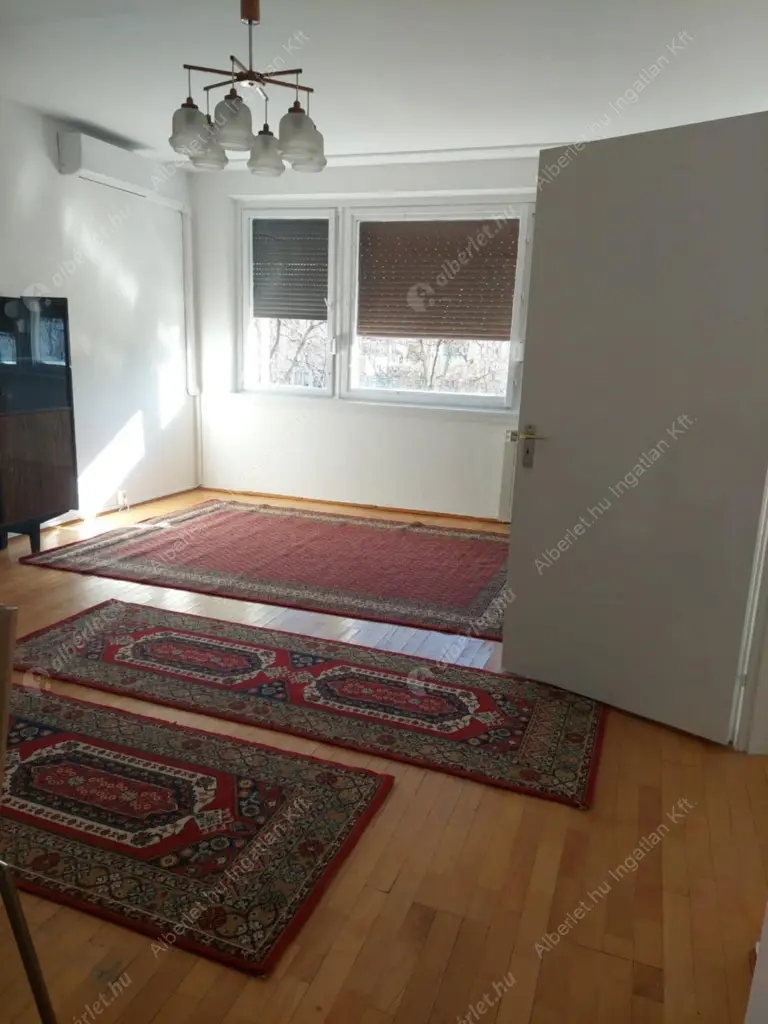 Kiadó albérlet 310000 Ft/hó áron: Budapest, XIII. kerület  Kárpát utca. Mérete: 54 nm, 1 szobás | Alberlet.hu - 6626437