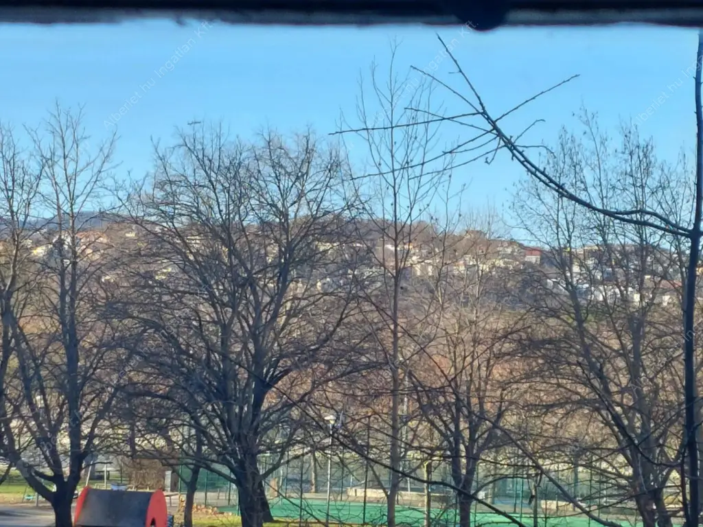 Kiadó albérlet 310000 Ft/hó áron: Budapest, XIII. kerület  Kárpát utca. Mérete: 54 nm, 1 szobás | Alberlet.hu - 6626441