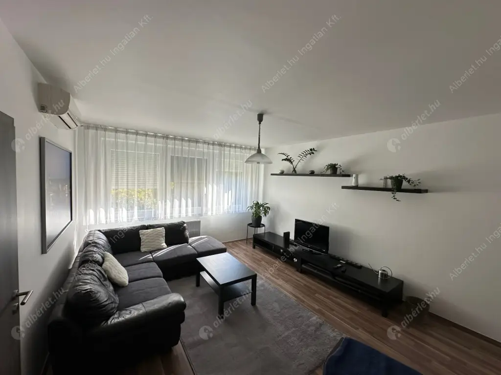 Kiadó albérlet 350000 Ft/hó áron: Budapest, XIII. kerület  Kárpát utca. Mérete: 68 nm, 3 szobás | Alberlet.hu - 6603562