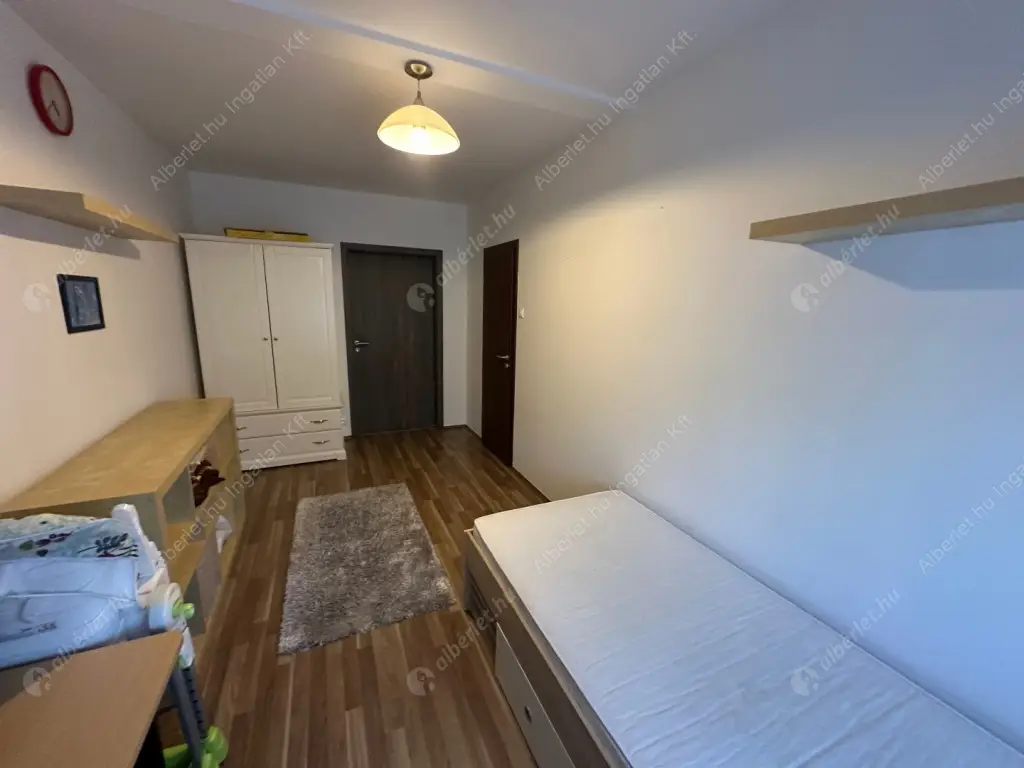 Kiadó albérlet 350000 Ft/hó áron: Budapest, XIII. kerület  Kárpát utca. Mérete: 68 nm, 3 szobás | Alberlet.hu - 6603567