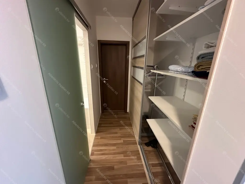 Kiadó albérlet 350000 Ft/hó áron: Budapest, XIII. kerület  Kárpát utca. Mérete: 68 nm, 3 szobás | Alberlet.hu - 6681589