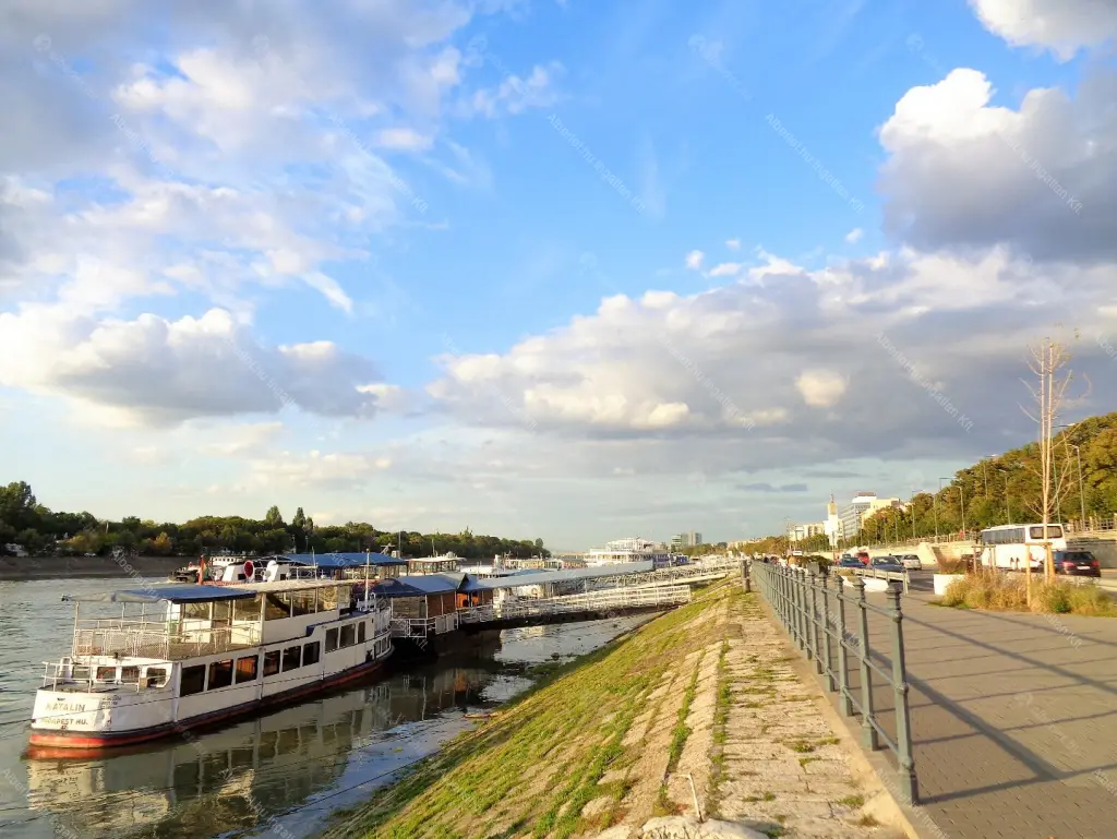 Kiadó albérlet 350000 Ft/hó áron: Budapest, XIII. kerület  Kárpát utca. Mérete: 70 nm, 2 szobás | Alberlet.hu - 6640690