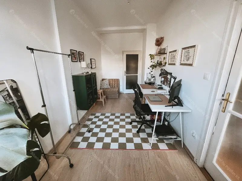 Kiadó albérlet 350000 Ft/hó áron: Budapest, XIII. kerület  Kárpát utca. Mérete: 70 nm, 2 szobás | Alberlet.hu - 6640701