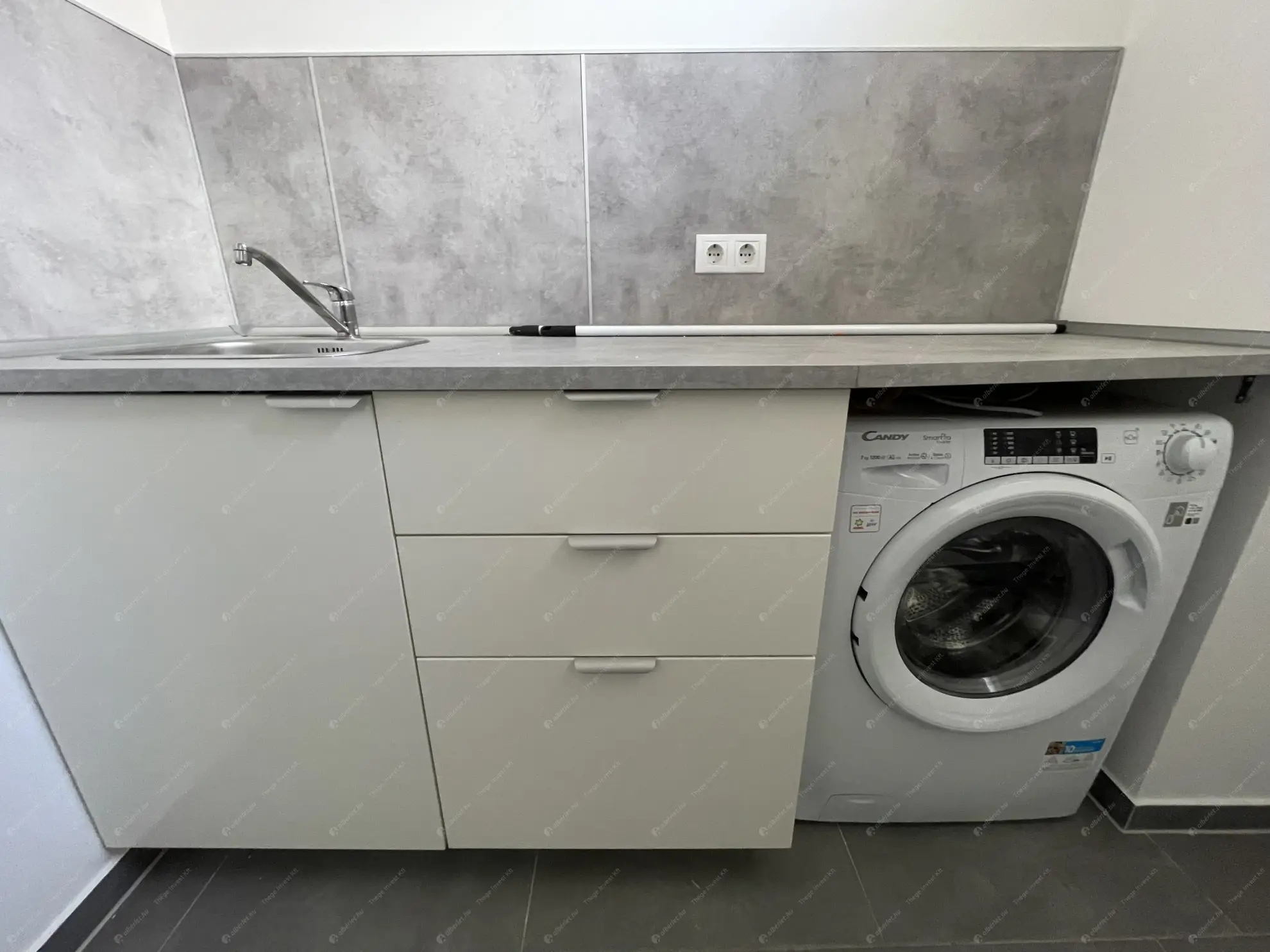 Kiadó albérlet 190000 Ft/hó áron: Budapest, XIII. kerület  Kassák Lajos utca. Mérete: 27 nm, 1 szobás | Alberlet.hu - 6576007