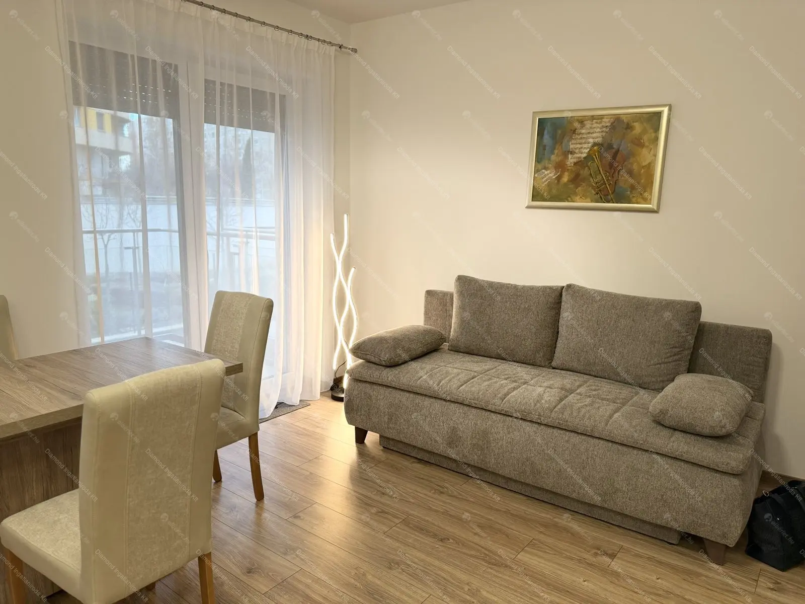 Kiadó albérlet 255000 Ft/hó áron: Budapest, XIII. kerület  Kassák Lajos utca. Mérete: 38 nm, 1 szobás | Alberlet.hu - 6651693