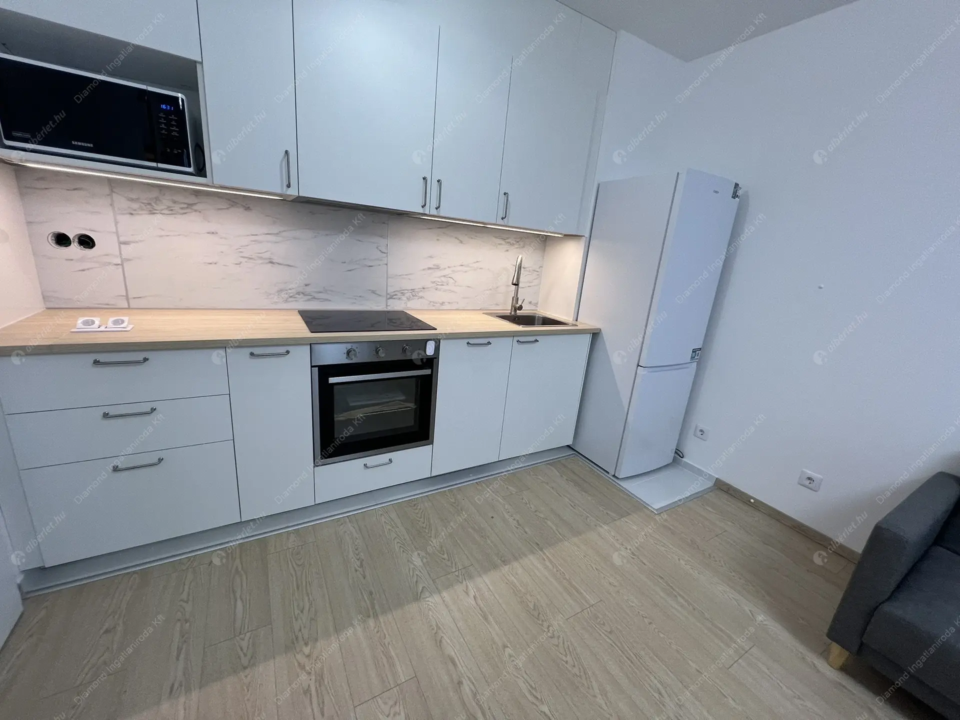 Kiadó albérlet 290000 Ft/hó áron: Budapest, XIII. kerület  Kassák Lajos utca. Mérete: 38 nm, 1 szobás | Alberlet.hu - 6443056