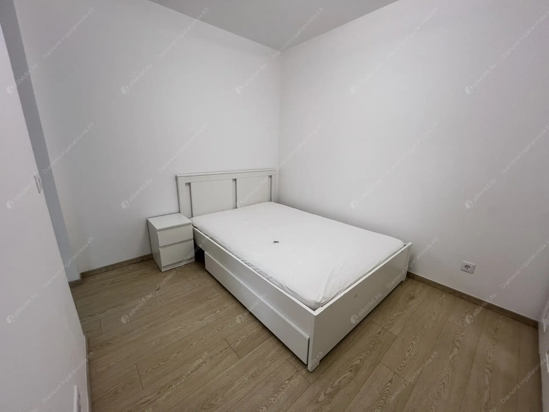 Kiadó albérlet 290000 Ft/hó áron: Budapest, XIII. kerület  Kassák Lajos utca. Mérete: 38 nm, 1 szobás | Alberlet.hu - 6443059