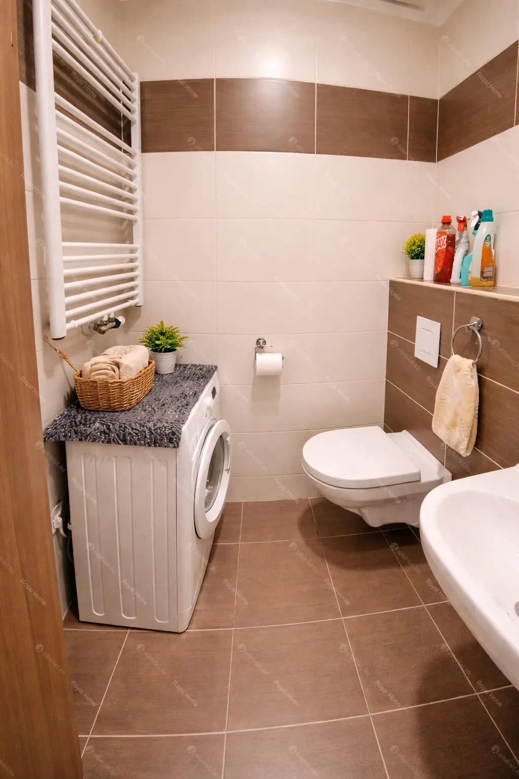 Kiadó albérlet 270000 Ft/hó áron: Budapest, XIII. kerület  Kassák Lajos utca. Mérete: 45 nm, 2 szobás | Alberlet.hu - 6693293