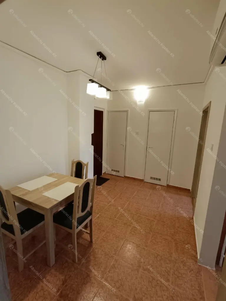 Kiadó albérlet 280000 Ft/hó áron: Budapest, XIII. kerület  Kassák Lajos utca. Mérete: 54 nm, 2 szobás | Alberlet.hu - 6658176