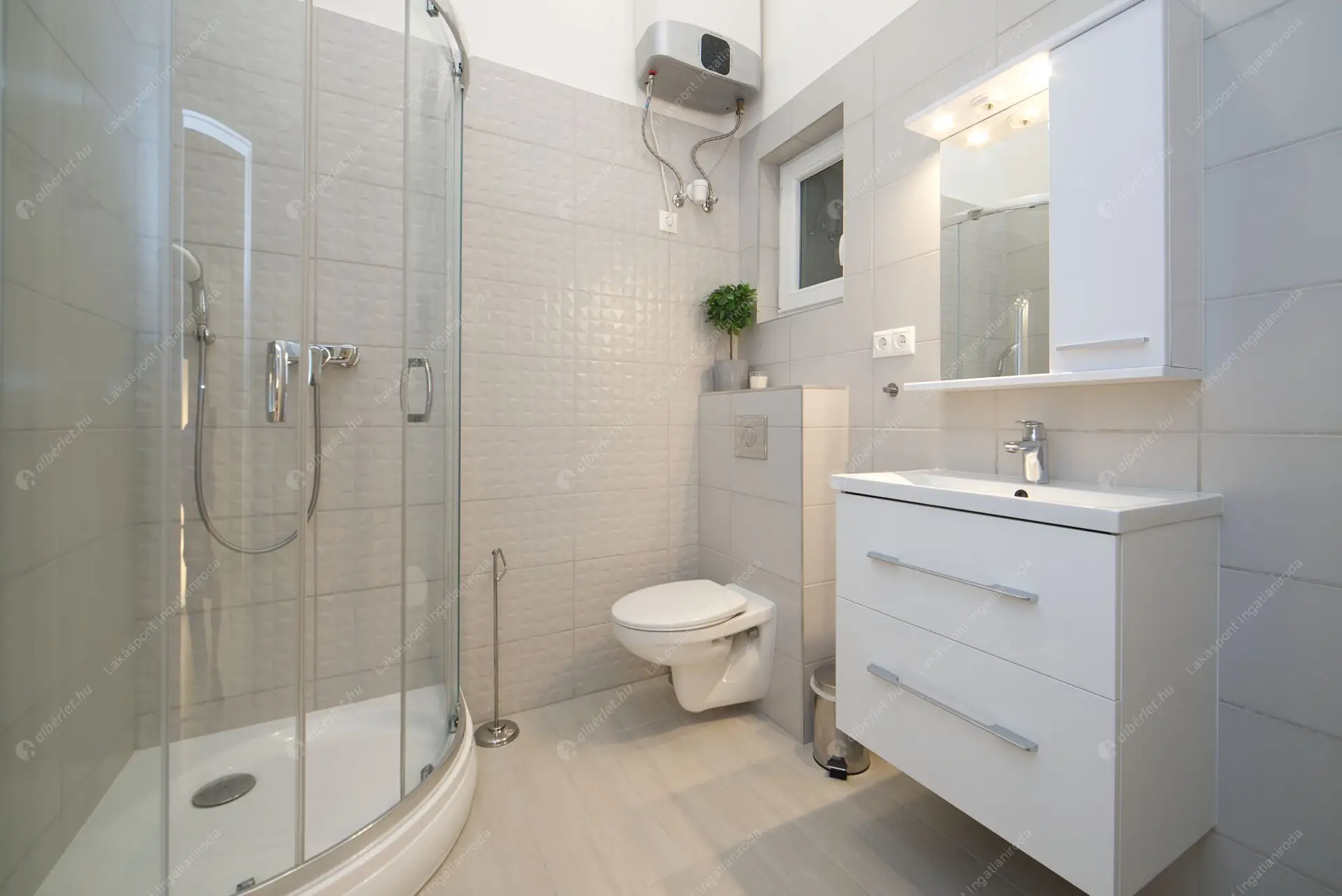 Kiadó albérlet 576000 Ft/hó áron: Budapest, XIII. kerület  Katona József utca. Mérete: 108 nm, 4 szobás | Alberlet.hu - 6587451