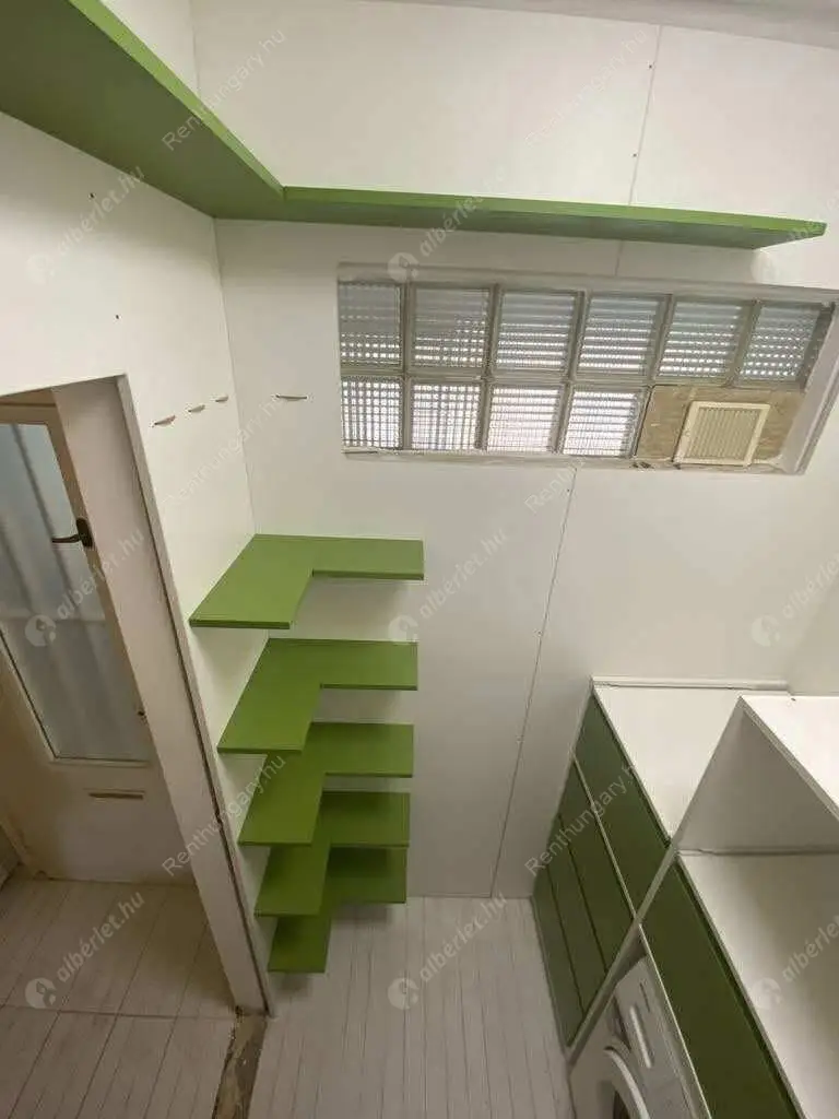 Kiadó albérlet 180000 Ft/hó áron: Budapest, XIII. kerület  Katona József utca. Mérete: 27 nm, 1 szobás | Alberlet.hu - 6571735