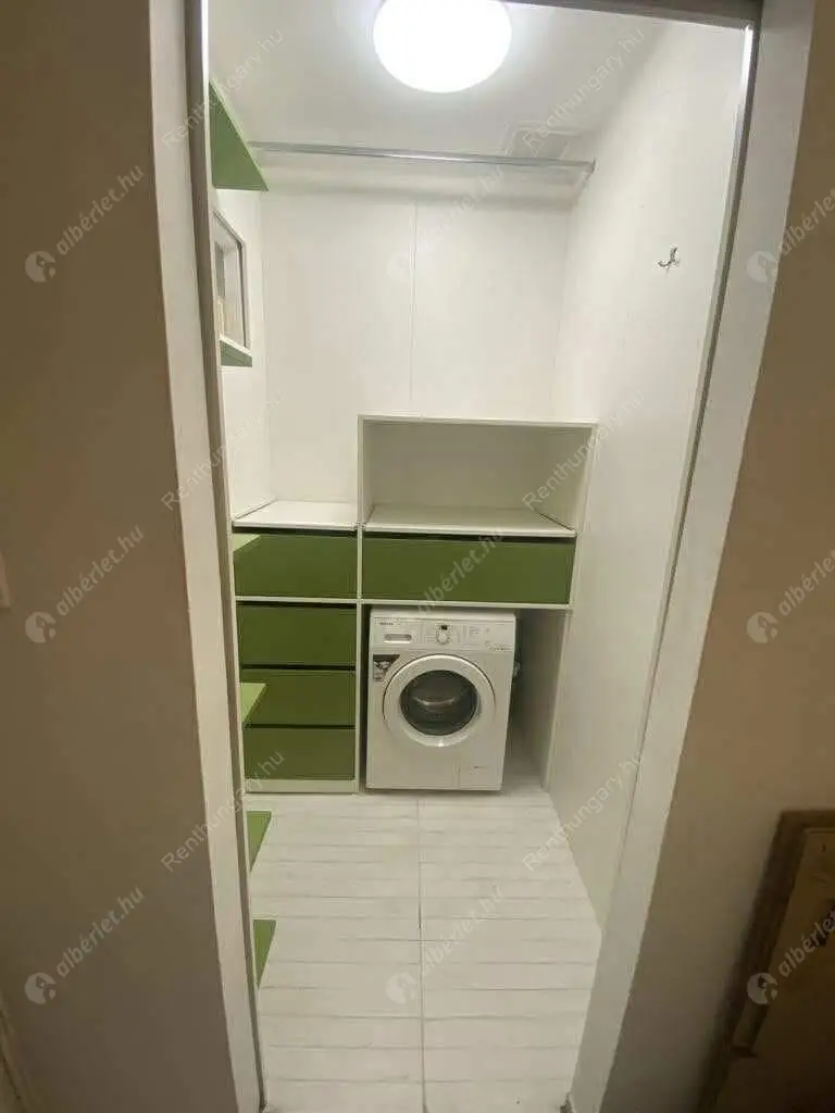 Kiadó albérlet 180000 Ft/hó áron: Budapest, XIII. kerület  Katona József utca. Mérete: 27 nm, 1 szobás | Alberlet.hu - 6571736