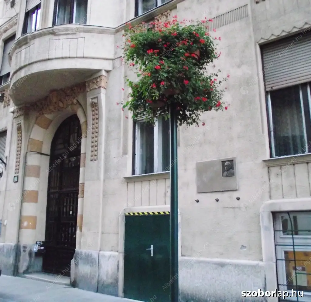 Kiadó albérlet 220000 Ft/hó áron: Budapest, XIII. kerület  Katona József utca. Mérete: 47 nm, 1 szobás | Alberlet.hu - 6559437