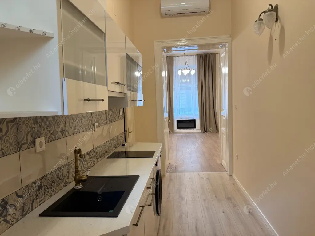 Kiadó albérlet 290000 Ft/hó áron: Budapest, XIII. kerület  Katona József utca. Mérete: 62 nm, 2 szobás | Alberlet.hu - 6563888