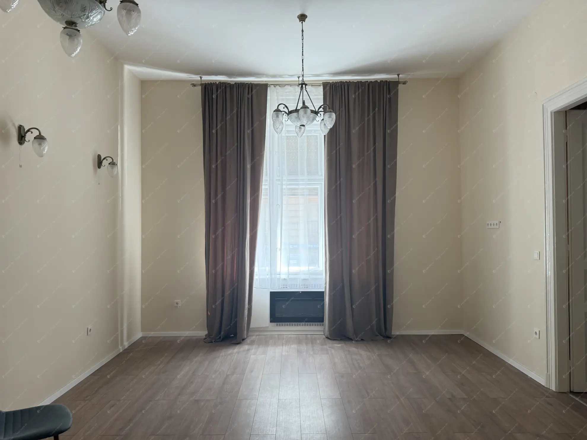 Kiadó albérlet 320000 Ft/hó áron: Budapest, XIII. kerület  Katona József utca. Mérete: 62 nm, 2 szobás | Alberlet.hu - 6576808