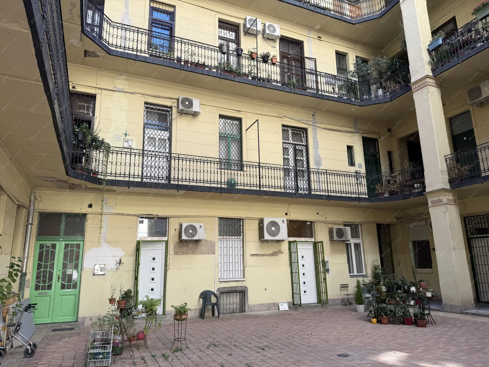 Kiadó albérlet 320000 Ft/hó áron: Budapest, XIII. kerület  Katona József utca. Mérete: 62 nm, 2 szobás | Alberlet.hu - 6576815