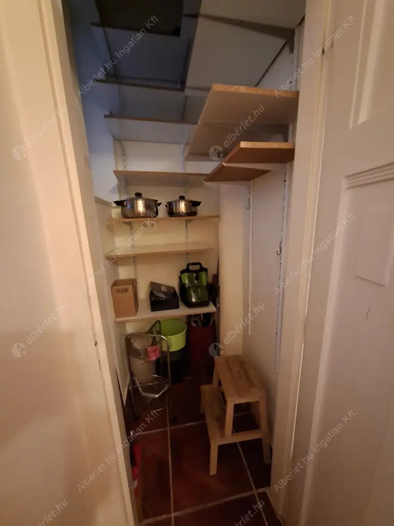 Kiadó albérlet 250000 Ft/hó áron: Budapest, XIII. kerület  Katona József utca. Mérete: 71 nm, 2 szobás | Alberlet.hu - 6597073
