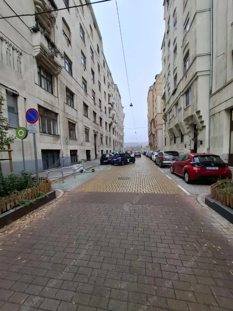 Kiadó albérlet 250000 Ft/hó áron: Budapest, XIII. kerület  Katona József utca. Mérete: 71 nm, 2 szobás | Alberlet.hu - 6597089