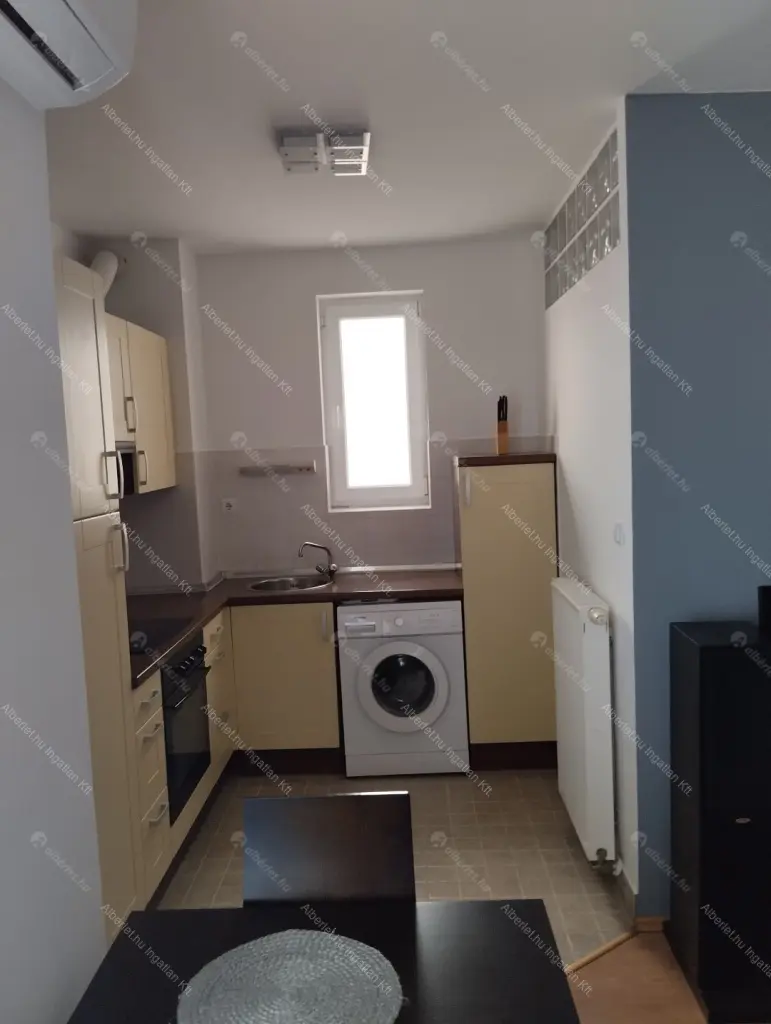 Kiadó albérlet 220000 Ft/hó áron: Budapest, XIII. kerület  Kerekes utca. Mérete: 42 nm, 1 szobás | Alberlet.hu - 6705578