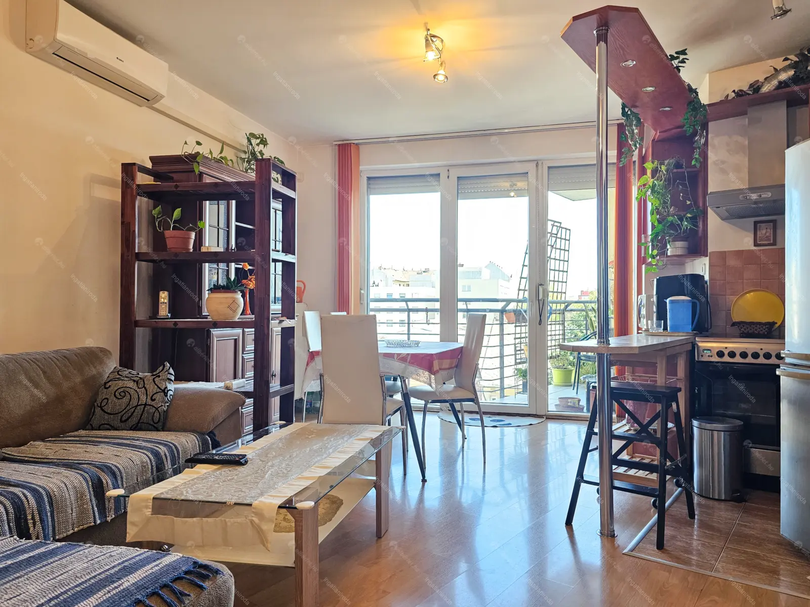 Kiadó albérlet 240000 Ft/hó áron: Budapest, XIII. kerület  Kerekes utca. Mérete: 50 nm, 2 szobás | Alberlet.hu - 6696428