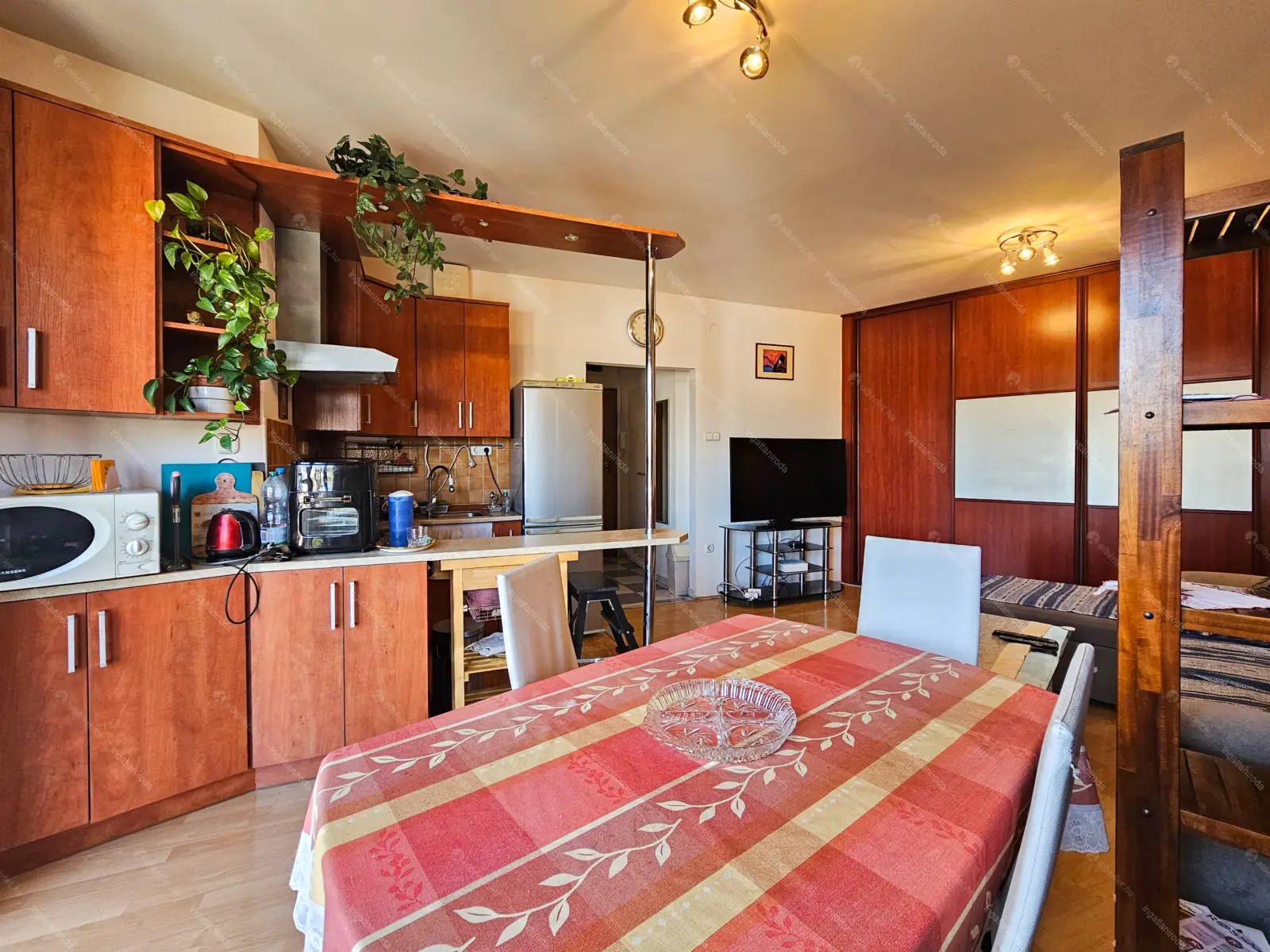 Kiadó albérlet 240000 Ft/hó áron: Budapest, XIII. kerület  Kerekes utca. Mérete: 50 nm, 2 szobás | Alberlet.hu - 6696437