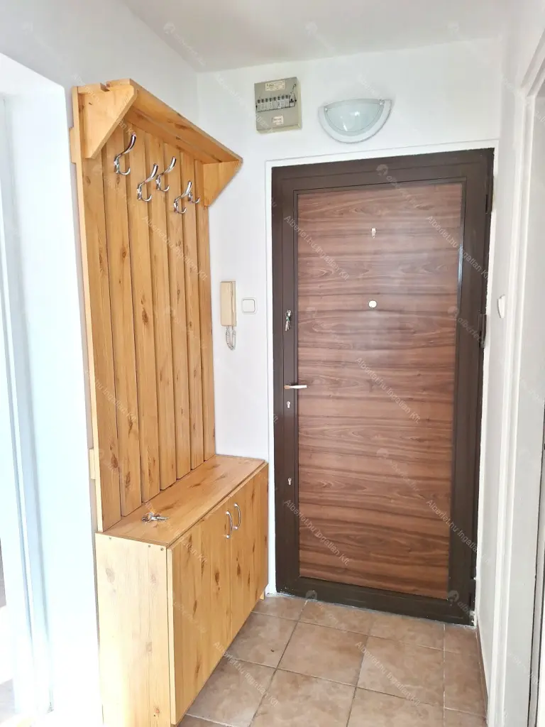 Kiadó albérlet 200000 Ft/hó áron: Budapest, XIII. kerület  Kis Gömb utca. Mérete: 41 nm, 2 szobás | Alberlet.hu - 6668178