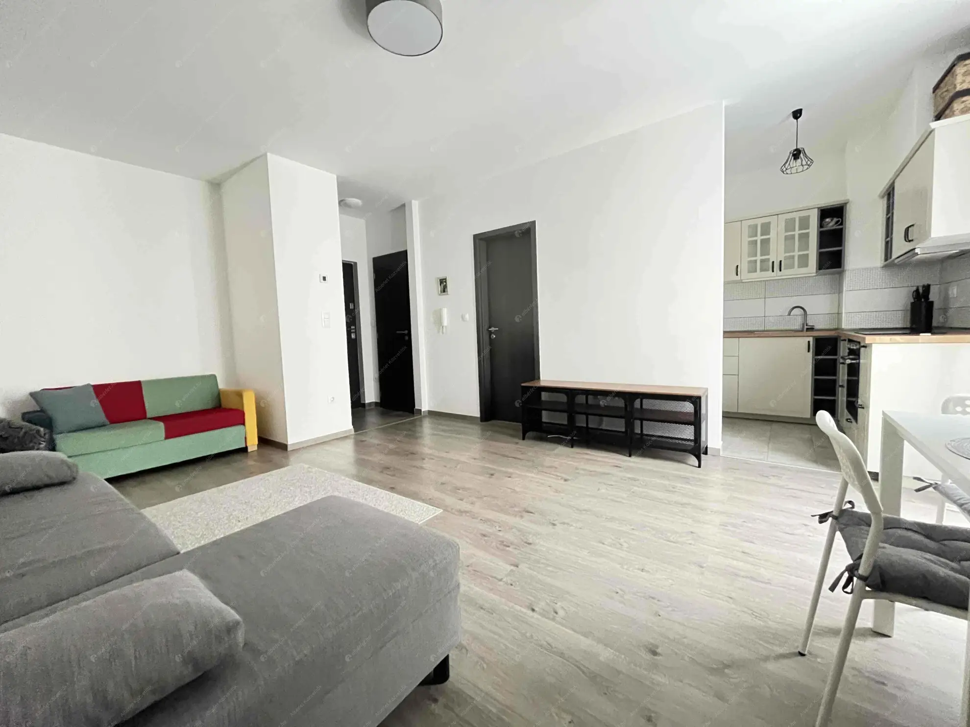 Kiadó albérlet 200000 Ft/hó áron: Budapest, XIII. kerület  Klapka utca. Mérete: 35 nm, 1 szobás | Alberlet.hu - 6616870