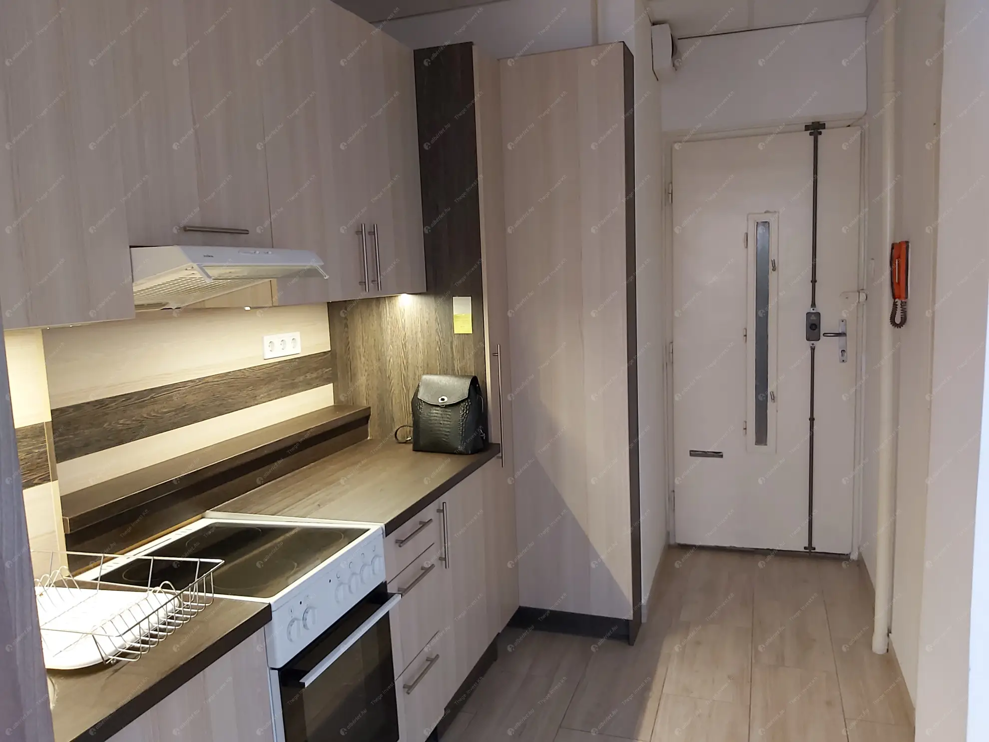 Kiadó albérlet 220000 Ft/hó áron: Budapest, XIII. kerület  Kresz Géza utca. Mérete: 37 nm, 2 szobás | Alberlet.hu - 6559822