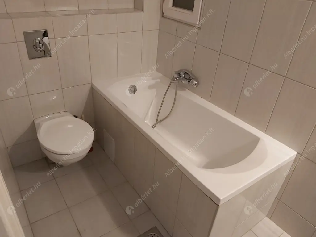 Kiadó albérlet 220000 Ft/hó áron: Budapest, XIII. kerület  Kresz Géza utca. Mérete: 37 nm, 1 szobás | Alberlet.hu - 6574682