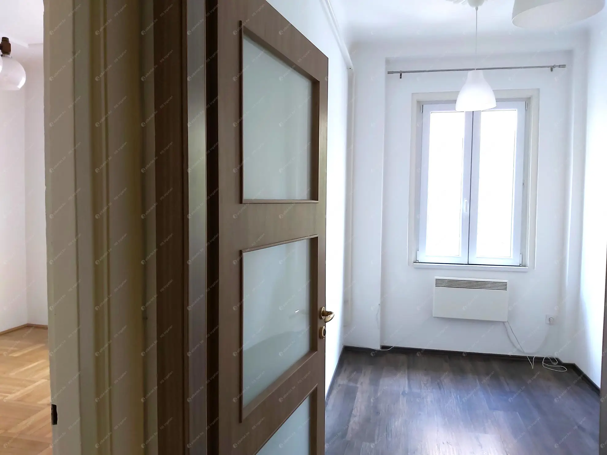 Kiadó albérlet 220000 Ft/hó áron: Budapest, XIII. kerület  Kresz Géza utca. Mérete: 37 nm, 1 szobás | Alberlet.hu - 6602154