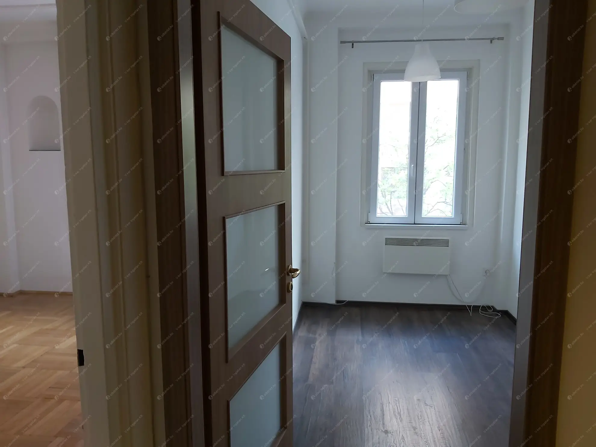 Kiadó albérlet 220000 Ft/hó áron: Budapest, XIII. kerület  Kresz Géza utca. Mérete: 40 nm, 1 szobás | Alberlet.hu - 6577959